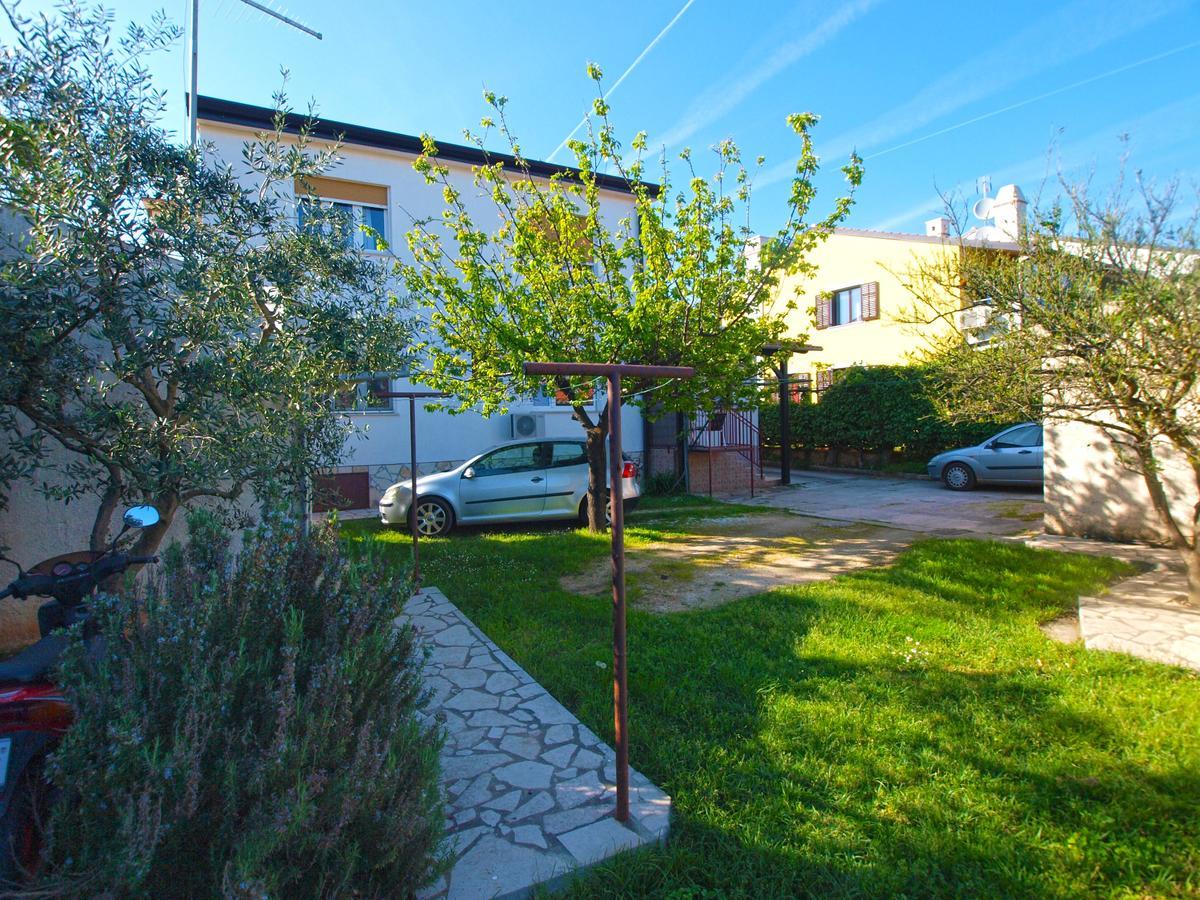 Apartments Luciano 1576 Ližnjan Extérieur photo